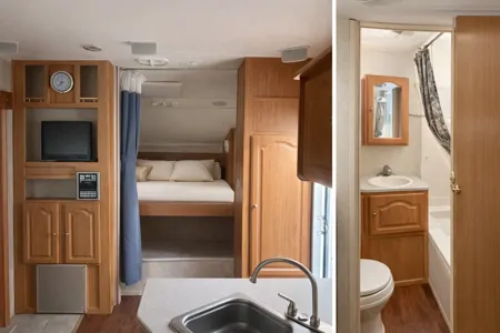 JMW Grand River 25FT hotel