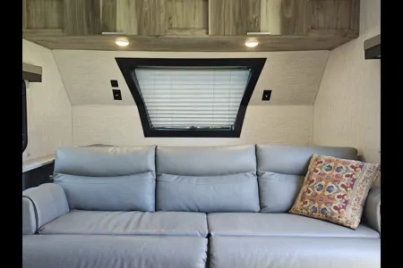Connect with Nature in our Immaculate & Well Maintained RV