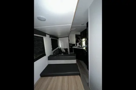 Lloyd's Keystone Springdale Travel Trailer