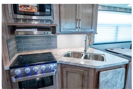 30B 2020 Jayco Entegra Odyssey