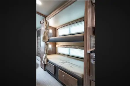 30B 2020 Jayco Entegra Odyssey