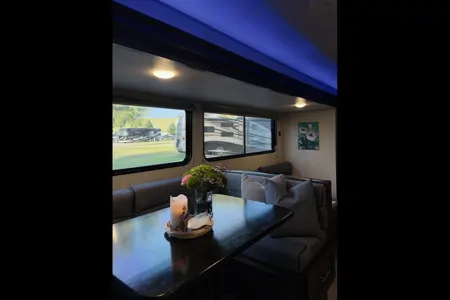 Forest River RV. Sleeps 9! Unlimited Miles! Generator.y wolf Travel Trailer