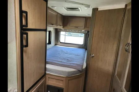 MJ's Thor Motor Coach Class C
