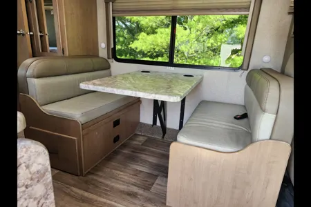 MJ's Thor Motor Coach Class C