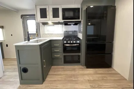 Incredible Heartland Eddie Bauer 34BHS Travel Trailer