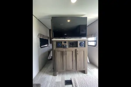 Ray's Avenger 29RBS - Delivery Only