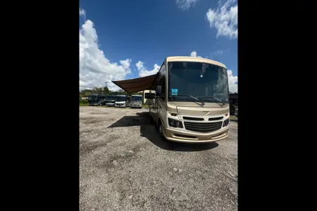 Chief Carl's Caravan- 2016 Fleetwood Bounder Class A
