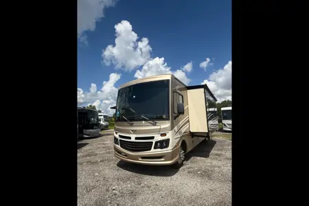 Chief Carl's Caravan- 2016 Fleetwood Bounder Class A