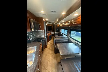 Chief Carl's Caravan- 2016 Fleetwood Bounder Class A