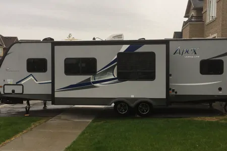 Family Fun Ultralite Apex 2017 289TBSS