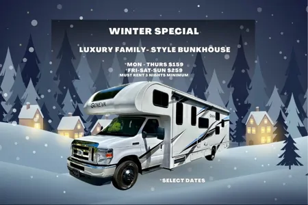 Luxury Family - Style Bunkhouse Sleeps 10 Solar Wi-fi 2 A/C + More