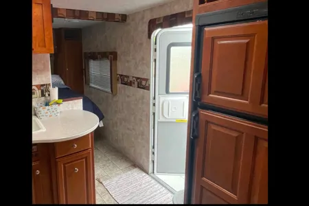 Kevin's Pacific Coachworks Tango 299BHS Travel Trailer