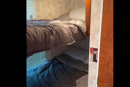 Kevin's Pacific Coachworks Tango 299BHS Travel Trailer