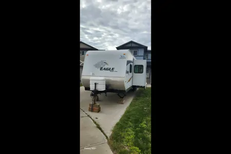 Stephanie's Jayco Eagle Travel Trailer