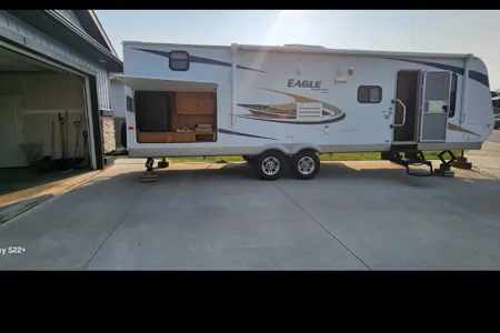 Stephanie's Jayco Eagle Travel Trailer