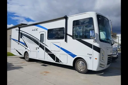 2026 Thor Motor Coach ACE 32B