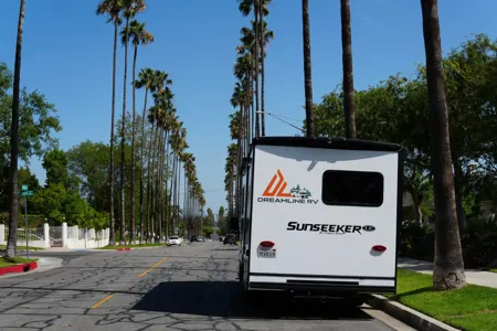 NEW 2025 Sunseeker 25ft | Roadtrip Escape