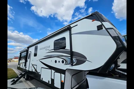 Katherine's Kingdom- DELIVERY ONLY!