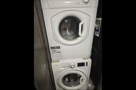 Katherine's Kingdom- DELIVERY ONLY!