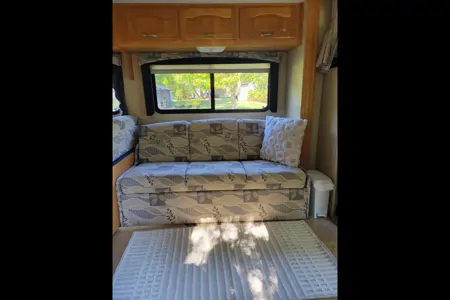 Forest River Sunseeker 3100 Class C