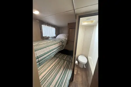 Forest River Salem Cruise Lite 261BHXL Travel Trailer