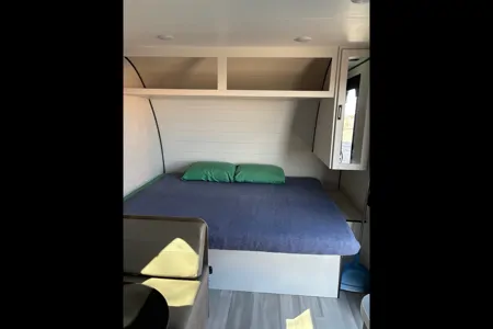 Jayco StarCraft Autumn Ridge 177 BH Travel TrailerOn the