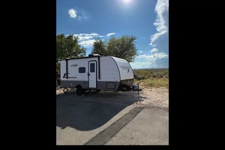 Jayco StarCraft Autumn Ridge 177 BH Travel TrailerOn the