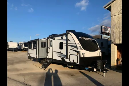 Ivan's Keystone 2870RL22 Travel Trailer