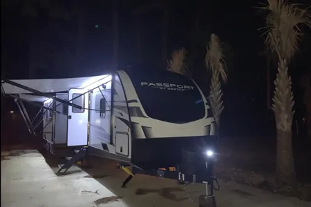 Ivan's Keystone 2870RL22 Travel Trailer