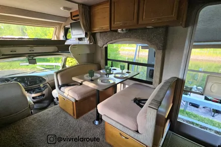 New listing !! | Rosa | Fleetwood Tioga SL 30U | Vivre la Route !