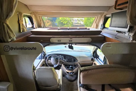 New listing !! | Rosa | Fleetwood Tioga SL 30U | Vivre la Route !