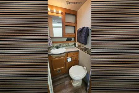 New listing !! | Rosa | Fleetwood Tioga SL 30U | Vivre la Route !