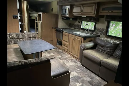 Amy's Starcraft 299BHU Travel Trailer