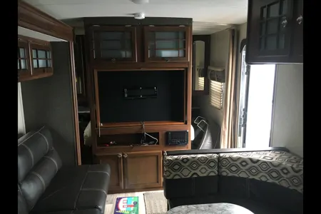 Murr & Pat Family Trailer