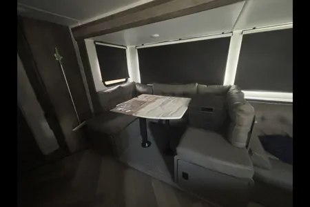 Jon's Forest River 273QBXL Travel Trailer