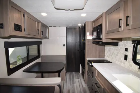 Tara's Starcraft Autumn Ridge 182RB Travel Trailer