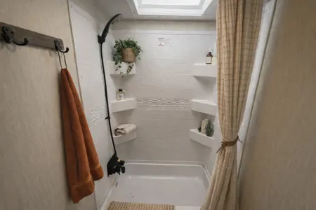 *BRAND NEW* Sleeps 8 | Luxury Family RV | Delivery