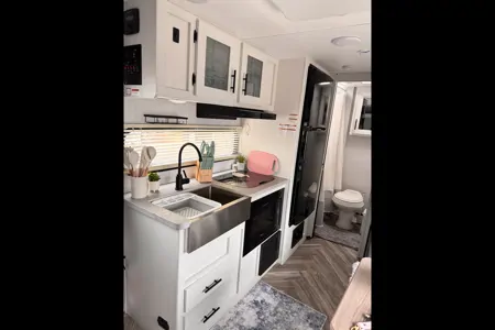 Coleman Rubicon 1628BH Travel Trailer