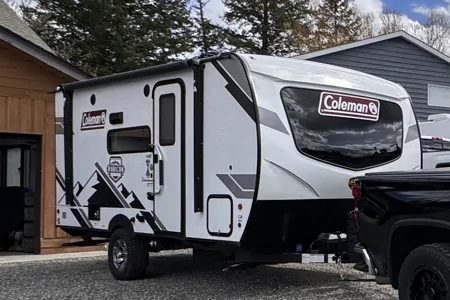 Coleman Rubicon 1628BH Travel Trailer