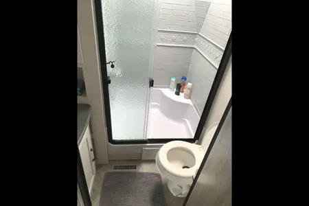 The Lotus Retreat | 2021 Puma 38D Park Model Escape