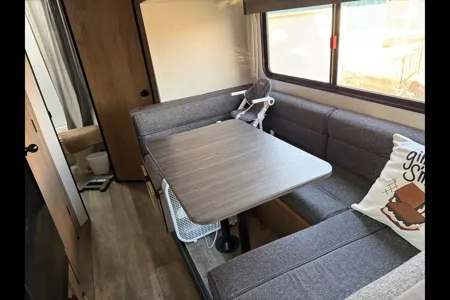 Daniel's Forest River Gray wolf 26dbh Travel Trailer