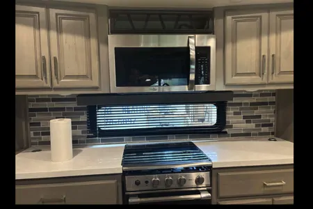 Lisa's Keystone Montana 3781RL Fifth Wheel