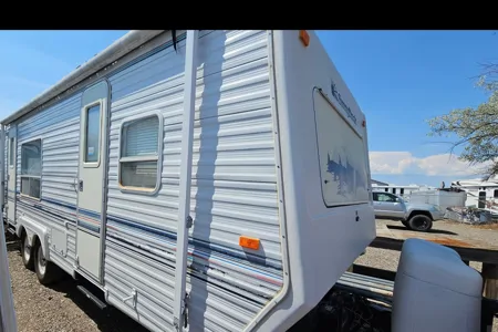 The hassel free Sunnybrook camper