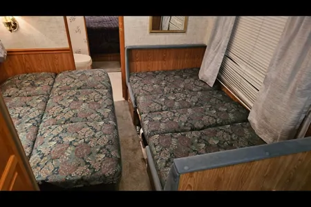 The hassel free Sunnybrook camper