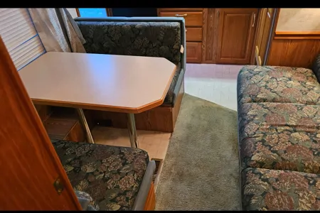 The hassel free Sunnybrook camper