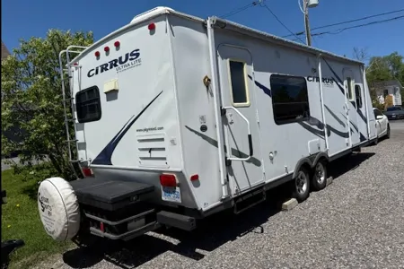 Pilgrim International Cirrus Ultra Lite 25 CRK Travel Trailer