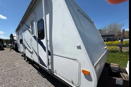 Pilgrim International Cirrus Ultra Lite 25 CRK Travel Trailer