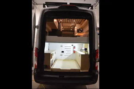 Van Oxygène - Ford Transit 2022 - AWD High Roof Extended Length 22 pi - Classe B