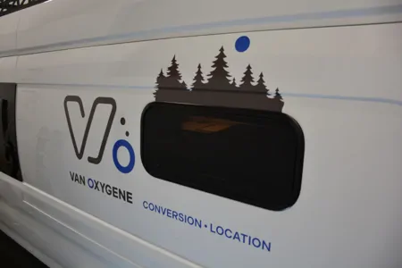 Van Oxygène - Ford Transit 2022 - AWD High Roof Extended Length 22 pi - Classe B