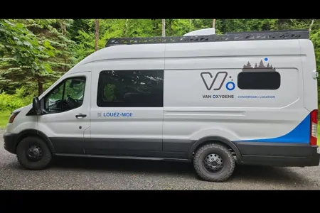 Van Oxygène - Ford Transit 2022 - AWD High Roof Extended Length 22 pi - Classe B